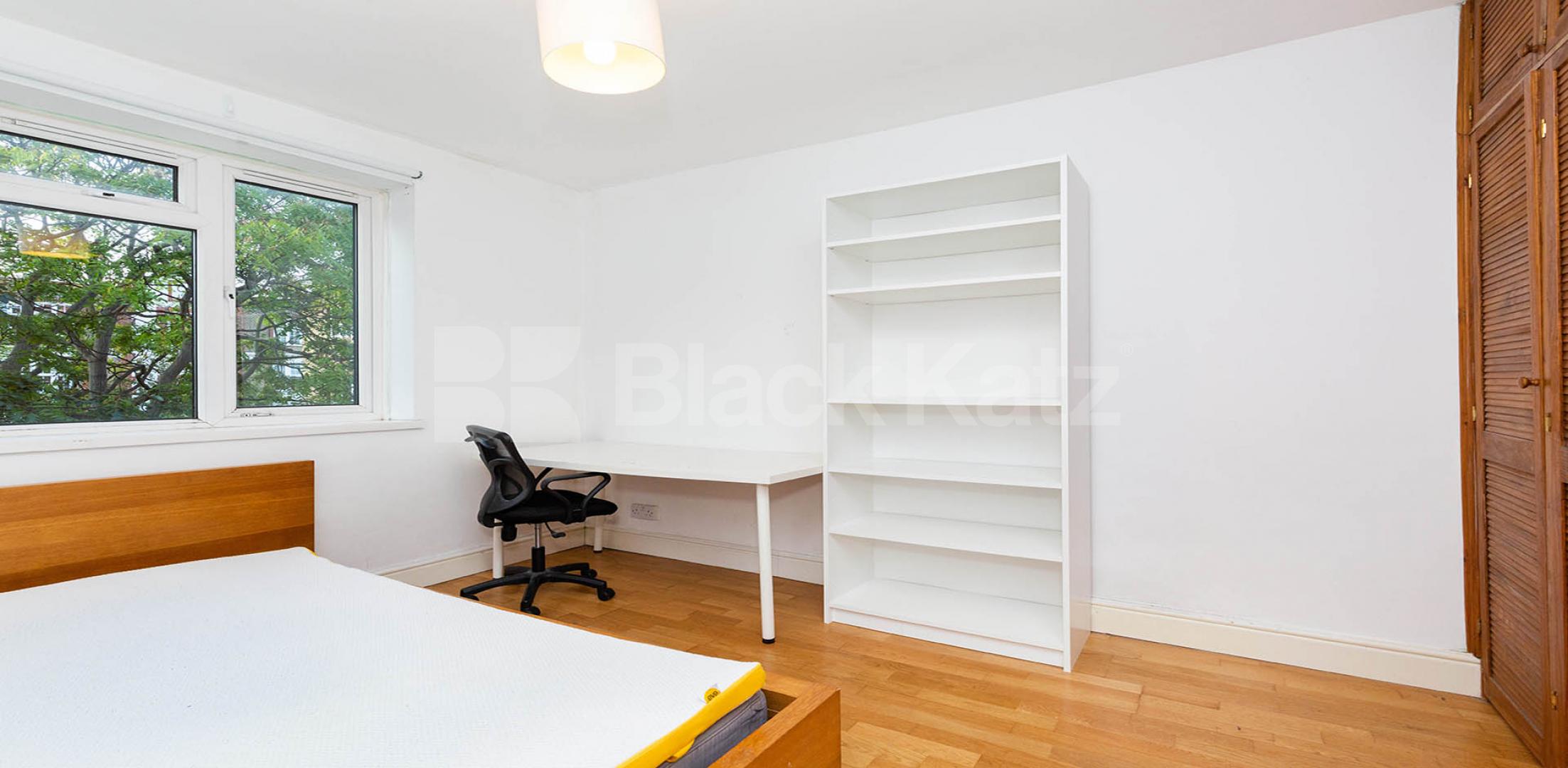 Fantastic spacious 3 bed walking distance to UCL Bridgeway Street, Euston